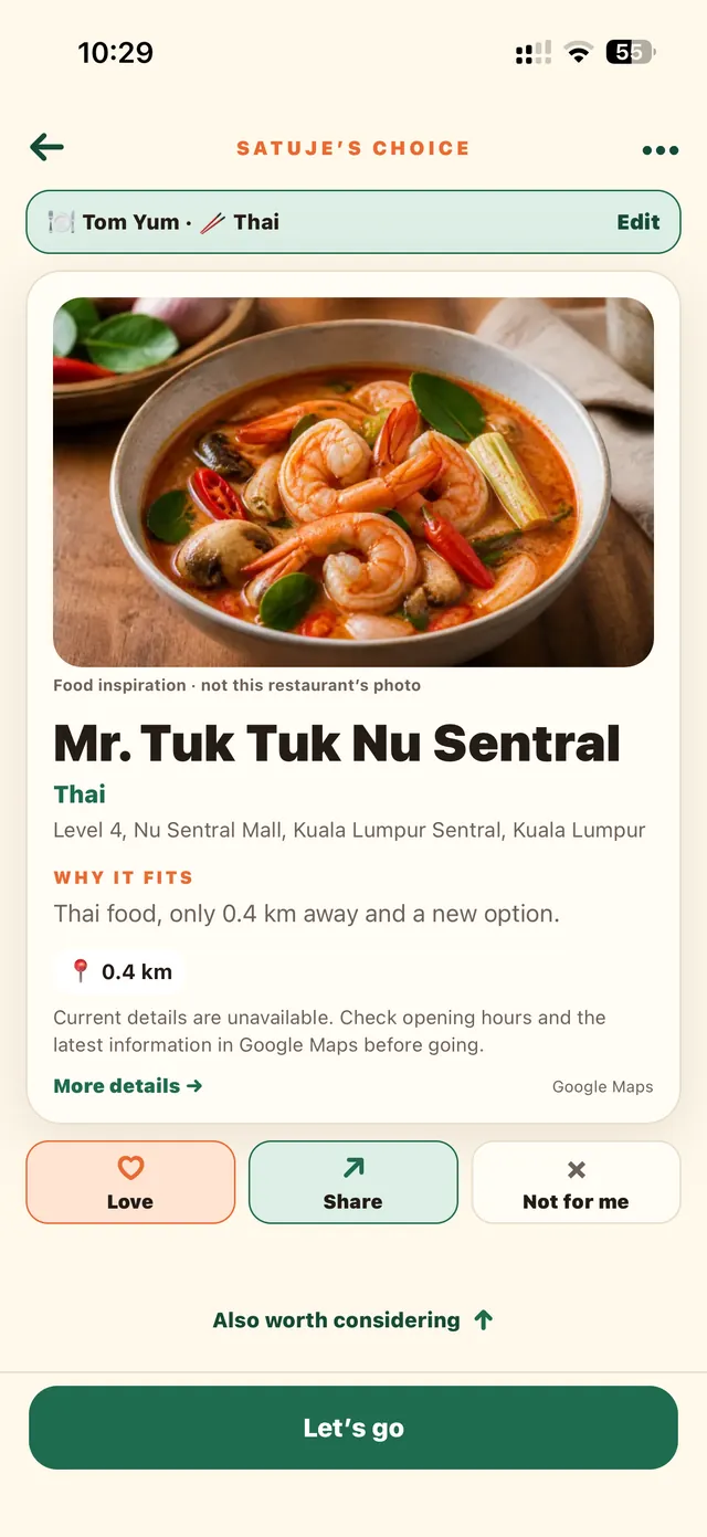 A SatuJe recommendation for a Thai restaurant 0.4 km away, with the reason it fits